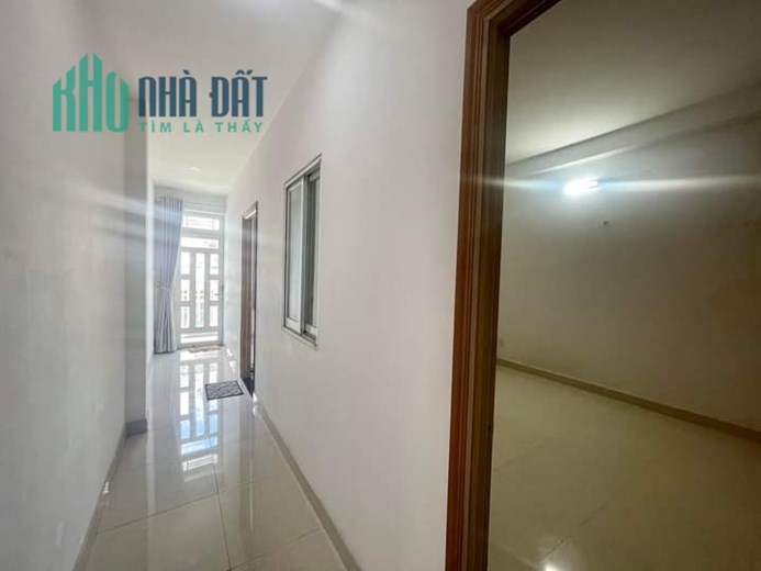 NGANG KHỦNG 5,2M- LƯƠNG THẾ VINH SÁT TÔ- HXH- NỞ HẬU