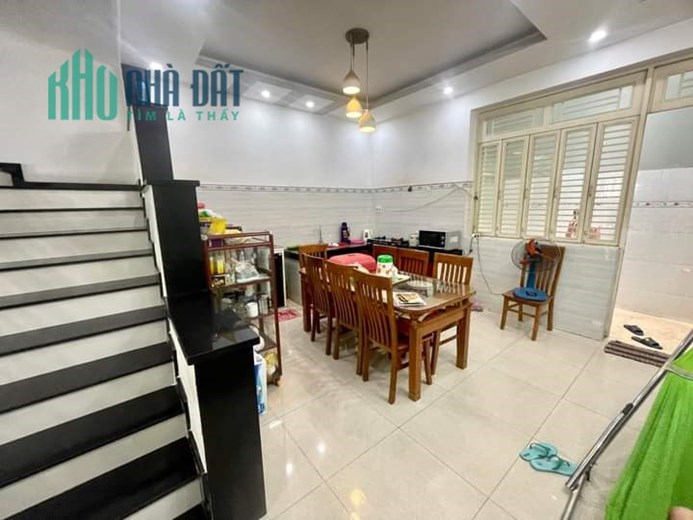 NGANG KHỦNG 5,2M- LƯƠNG THẾ VINH SÁT TÔ- HXH- NỞ HẬU