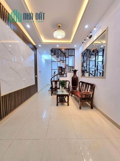 BÁN NHÀ BẠCH MAI, Ô TÔ ĐỖ CỬA, 1 NHÀ RA MẶT PHỐ, KINH DOANH SẦM UẤT 45M2 GIÁ CHỈ 10 TỶ