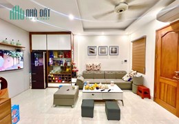 ⚜️ Bán nhà Mặt Phố Nguyễn Trãi, Thanh Xuân, 84m2 C4 MT 5.46m, Chỉ 11 Tỷ ⚜️