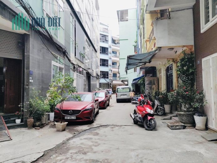 Bán nhà khu phân lô phố Đốc Ngữ, Văn Cao, Quần Ngựa, Ba Đình, Hà Nội. Diện tích 52m2 x 5 tầng thang