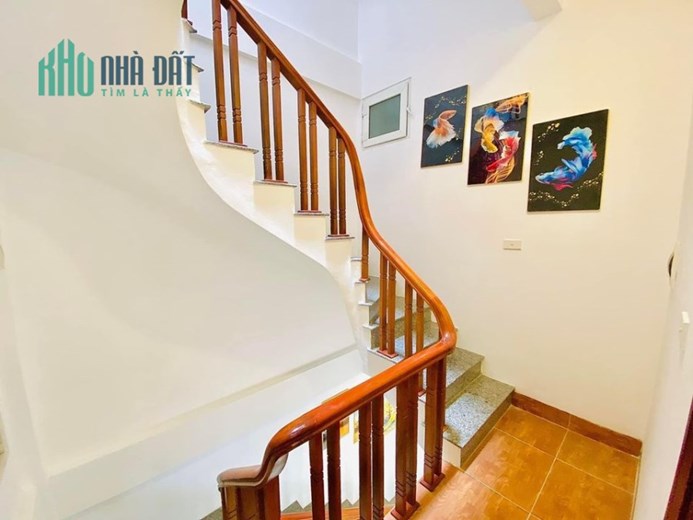 Lô góc Văn Tiến Dũng, 2 thoáng, ô tô , ngõ thông cực đẹp, 34m2, giá 3.4 tỷ