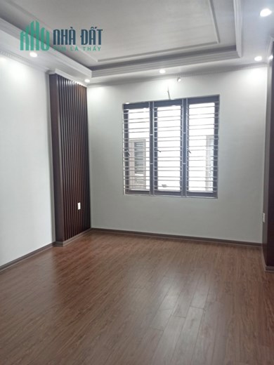Bán biệt thự mini ngõ 512 Nguyễn Văn Linh, diện tích 87m 4 tầng, ngõ ô.tô GIÁ 6.8 tỉ