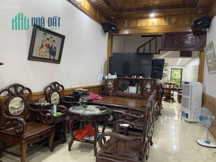 Bán nhà mặt đường Miếu Hai Xã, 4 tầng, diện tích 150m cực đẹp, GIÁ 12.5 tỉ