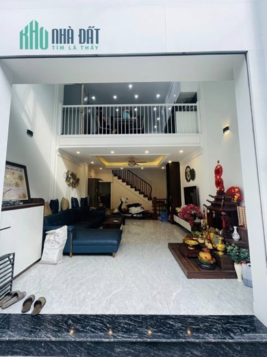 Bán ngôi nhà 78m2 phố Nghi Tàm, Tây Hồ Ô tô đỗ cửa 6 phòng ngủ Ngõ 2 Ô tô tránh 10m 9.7 Tỷ