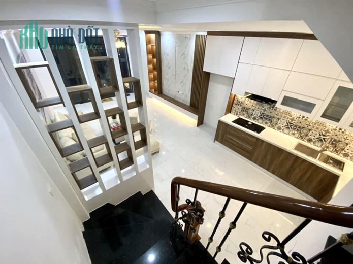 Bán nhà Minh Khai, 47m x 4 tầng, 4.5 tỷ, mặt ngõ thông, kinh doanh