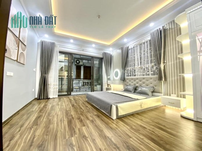 Bán nhà Minh Khai, 47m x 4 tầng, 4.5 tỷ, mặt ngõ thông, kinh doanh