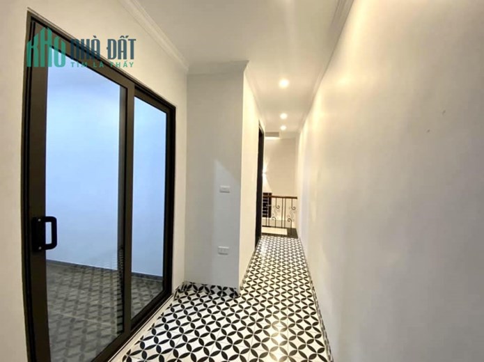 Bán nhà Minh Khai, 47m x 4 tầng, 4.5 tỷ, mặt ngõ thông, kinh doanh