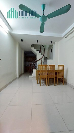 2.x tỷ nhà 5 tầng 40m ô tô đỗ tận cổng nhà Thạch Bàn Dân Xây rất chắc chắn chỉ việc ở, chủ thiện