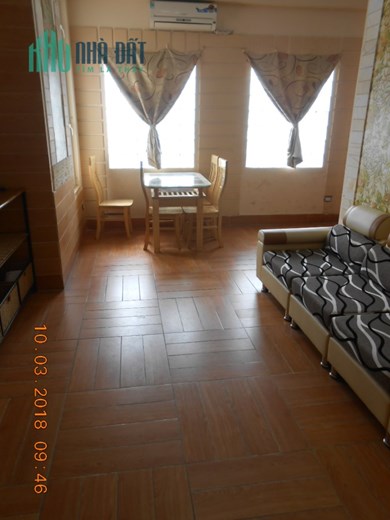 Phòng riêng 60m2 cửa sổ TO gần Trịnh Công Sơn