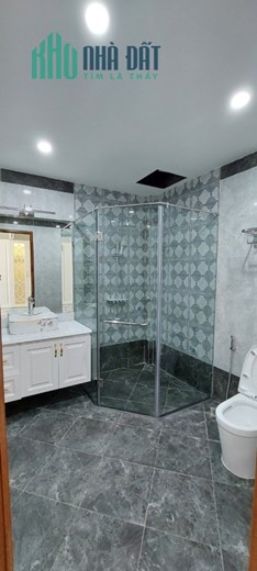Bán Gấp Liền kê 7 Tầng Thang máy Sang Trọng, đẳng cấp Full nội thất Ngay Ngã Tư Vạn Phúc Hà Đông.