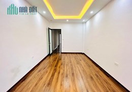 BÁN NHÀ NGỌC TRỤC, NAM TỪ LIÊM, 30M, 5T, MT 6.4M, GIÁ 2.75 TỶ