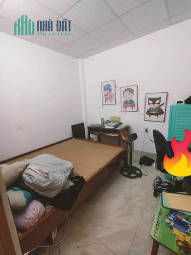 Nhà Tôn Đản Ô tô đậu cửa thẳng 40m ra Mặt Tiền, 108m2, Góc