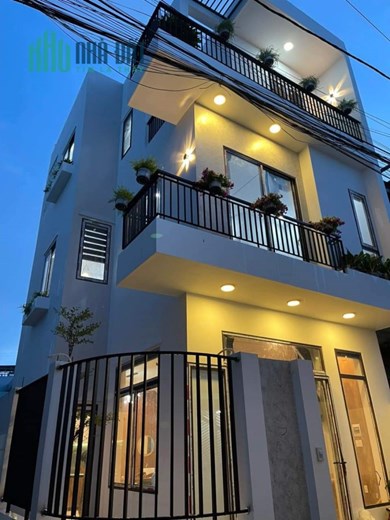 🔴💥TÔI CẦN BÁN NHÀ 3 TẦNG 2 MẶT TIỀN K216 ĐƯỜNG HOÀNG THỊ LOAN