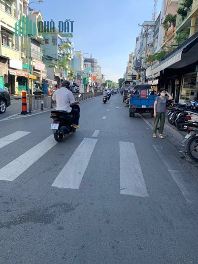 QUẬN 5 HIẾM NHÀ BÁN-MẶT TIỀN KINHDOANH 2 XE TẢI TRÁNH-3TẦNG  NHỈNH 8TỶ TL