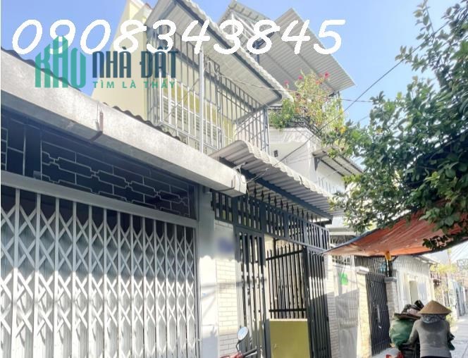 Bán nhà HXH Bùi Minh Trực Q8, ngang 4m, 47m2, 5PN, dòng tiền 7tr/1th