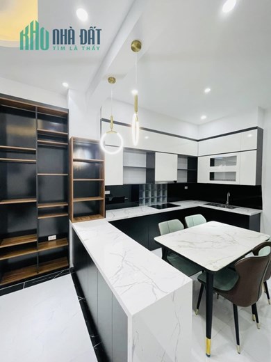 Bán nhà 6T-55M Nguyễn Khánh Toàn Ô TÔ đỗ cửa, KD sầm uất 7 tỷ 4
