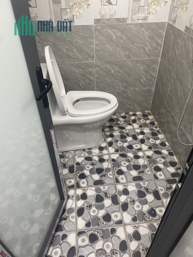 Bán nhà 8/3 Dt 22m, nhà 2 tầng giá 1.2 tỷ.