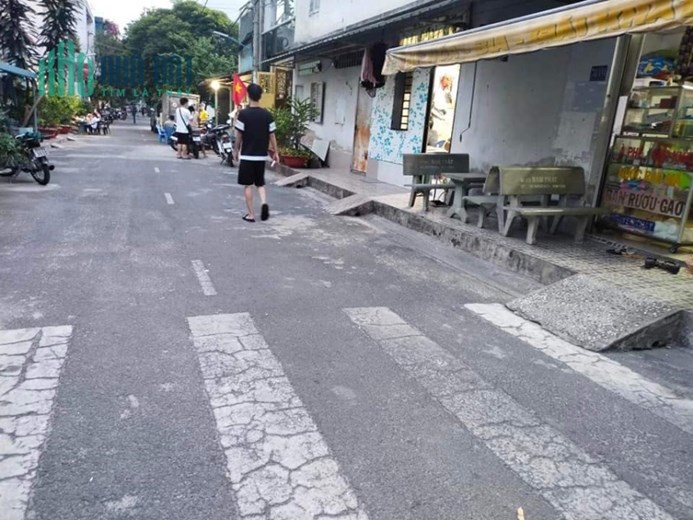 BÁN CĂN NHÀ XE HƠI VÀO NHÀ – 20M RA MẶT TIỀN HƯƠNG LỘ 2, 61M2, NHỈNH 4 TỶ.