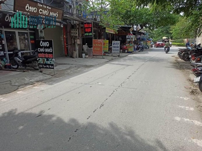 Cần Bán 135m Full Thổ Đường 8m Trục Chính Phụng Châu Giá 5 Tỷ