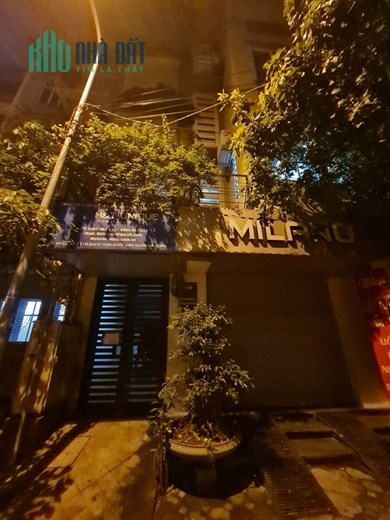 BÁN ĐẤT TẶNG VĂN PHÒNG PHỐ HOÀNG CẦU ĐỐNG ĐA 90M, MT 5M, KINH DOANH ĐỈNH, 18 TỶ