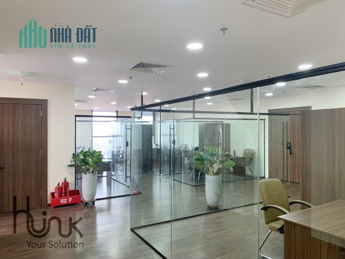 Cho thuê văn phòng tài chính 500m2 tòa Coninco, Tôn Thất Tùng, Đống Đa, full nội thất, giá tốt nhất