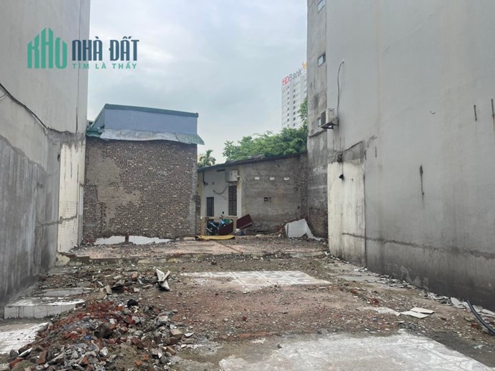 Đất phố Văn Cao (thông Hoàng Hoa Thám) dt120m, mt6.5m, 9.5tỷ