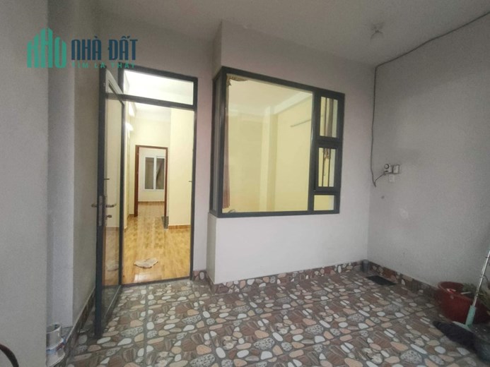 BÁN NHÀ MỚI XE HƠI VÀO NHÀ GIÁP TÊN LỬA, 48M2 4 TẦNG, 4.6 TỶ.