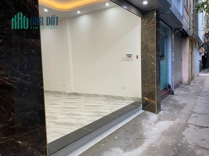 SIÊU HIẾM-NHÀ ĐẸP Ở NGAY-NGÕ 89 LẠC LONG QUÂN-Ô TÔ ĐỖ-42M2-CHỈ 6,6 TỶ