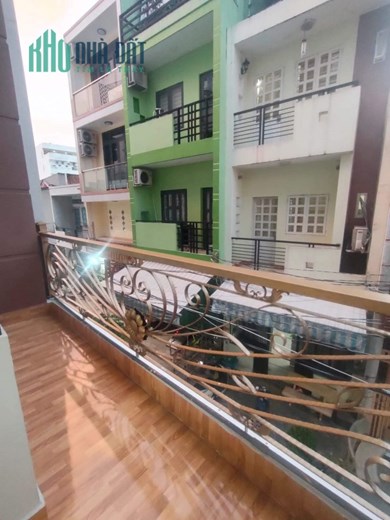 BÁN NHÀ MỚI XE HƠI VÀO NHÀ GIÁP TÊN LỬA, 48M2 4 TẦNG, 4.6 TỶ.