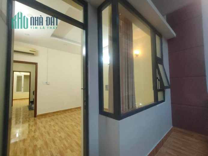BÁN NHÀ MỚI XE HƠI VÀO NHÀ GIÁP TÊN LỬA, 48M2 4 TẦNG, 4.6 TỶ.