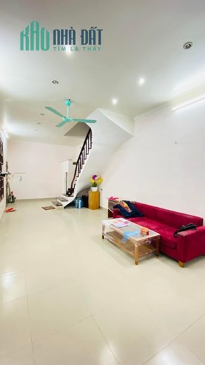 Bán nhà ngõ 1194 Đường Láng - Chùa Láng, phân lô 48m2 xây 5 tầng, ô tô đỗ cửa, kinh doanh, ở sướng