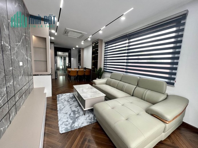 BÁN NHÀ PHỐ NGUYỄN VĂN CỪ 45M2 6 TẦNG THANG MÁY Ô TÔ KINH DOANH 9.5 TỶ