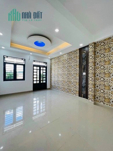 BÁN NHÀ .XE HƠI NGỦ TRONG NHÀ - NHÀ MỚI Ở NGAY. 
 -