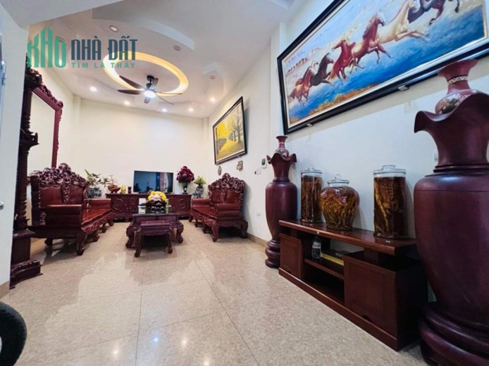 GIẢM CHÀO 200 TRIỆU BÁN GẤP NHÀ LÊ TRỌNG TẤN MẶT TIỀN QUYỀN LỰC 42M CHỈ 4,5 TỶ