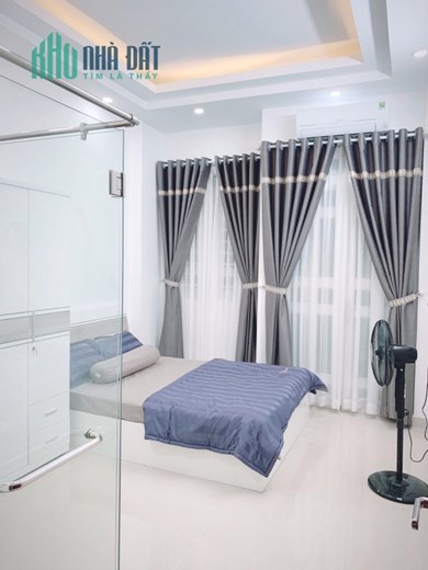 Nhà bán 4 Tầng hẻm thông sát Mt Dương Bá Trạc P1Q8 - Giá 6.2 Tỷ