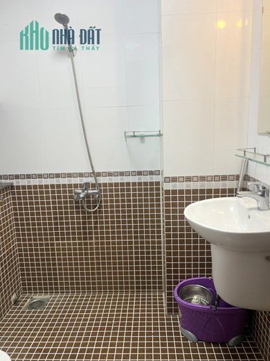 Nhà thuê 4 tầng MT đường số KDC Bông Sao P5Q8 - 18 Triệu/tháng