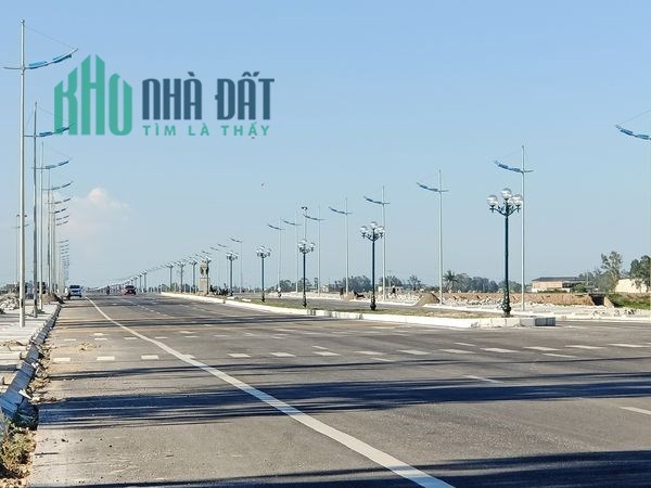 Bán đất mặt tiền đường quốc lộ ven biển Quảng Châu Tp Sầm Sơn