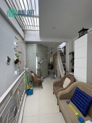 TTB -527
 Sân Bay -  Lê Văn Sỹ - TÂN BÌNH - 5 tầng x 54 M2 - Giá 10,5 Tl