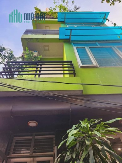 Bán Nhà Phố Phạm Văn Đồng 45m2 x 4 tầng ,  4 phòng ngủ đầy đủ công năng , giá chỉ hơn 5 tỷ.