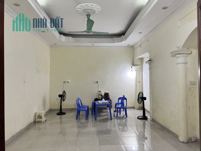 Bán nhà Phạm Ngọc Thạch 50m 3 tầng mặt tiền 5m ngõ thông gần ô tô nhỉnh 4 tỷ lh 0975124520