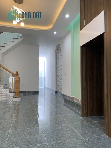 Bán nhà giá rẻ SHR thổ cư ngay chợ Trảng Dài, DTXD 180m2, chỉ 3.39 tỷ. Lh:0911050409.