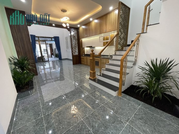 Bán nhà giá rẻ SHR thổ cư ngay chợ Trảng Dài, DTXD 180m2, chỉ 3.39 tỷ. Lh:0911050409.