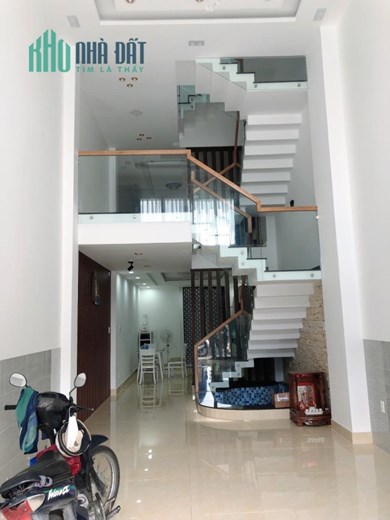 Bán nhà đẹp Âu Cơ Quận Tân Bình , 55m2, HXH , Chỉ 5Tỷ 100.