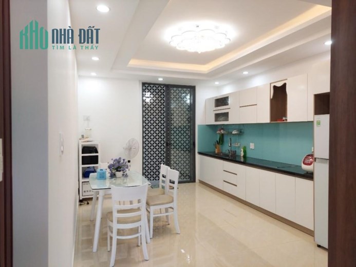 Bán nhà đẹp Âu Cơ Quận Tân Bình , 55m2, HXH , Chỉ 5Tỷ 100.