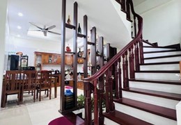 Bà Triệu 48m, ô tô, kd đỉnh 5.2 tỷ