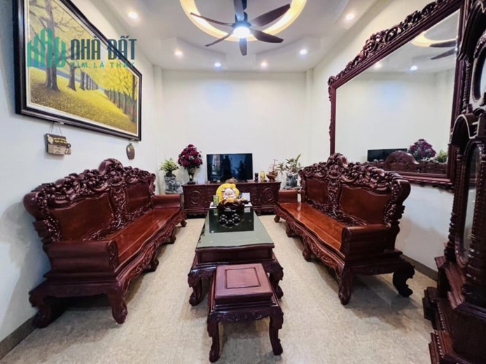 Bà Triệu 48m, ô tô, kd đỉnh 5.2 tỷ
