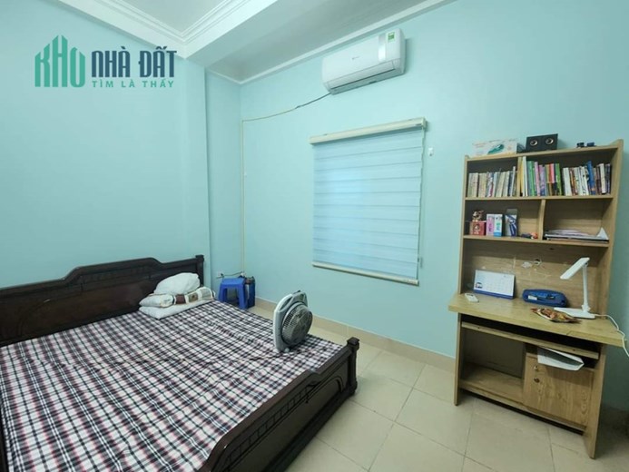 Nguyen Ngoc Vu- 42m- 9 phòng-DT 30tr/ tháng- chỉ 5 tỷ 2