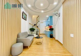 XE HƠI TỚI NHÀ  - P1 PHÚ NHUẬN - 4 TẦNG NHÀ ĐẸP - 3 PN - SỔ VUÔNG NỞ HẬU nhỉnh 4.x TỶ.