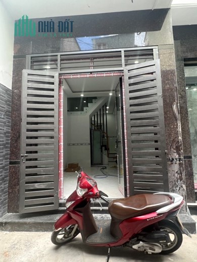 Nhà mới 5 tầng nở hậu hẻm 157 Dương Bá Trạc P1Q8 - Giá 5.25 Tỷ